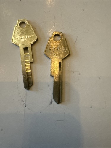 Cole xl7 key blank fits - key, xl