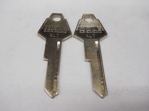 Cole xl7 key blank - fits, xl