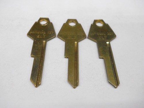 Cole xl7 key blank - key, fits